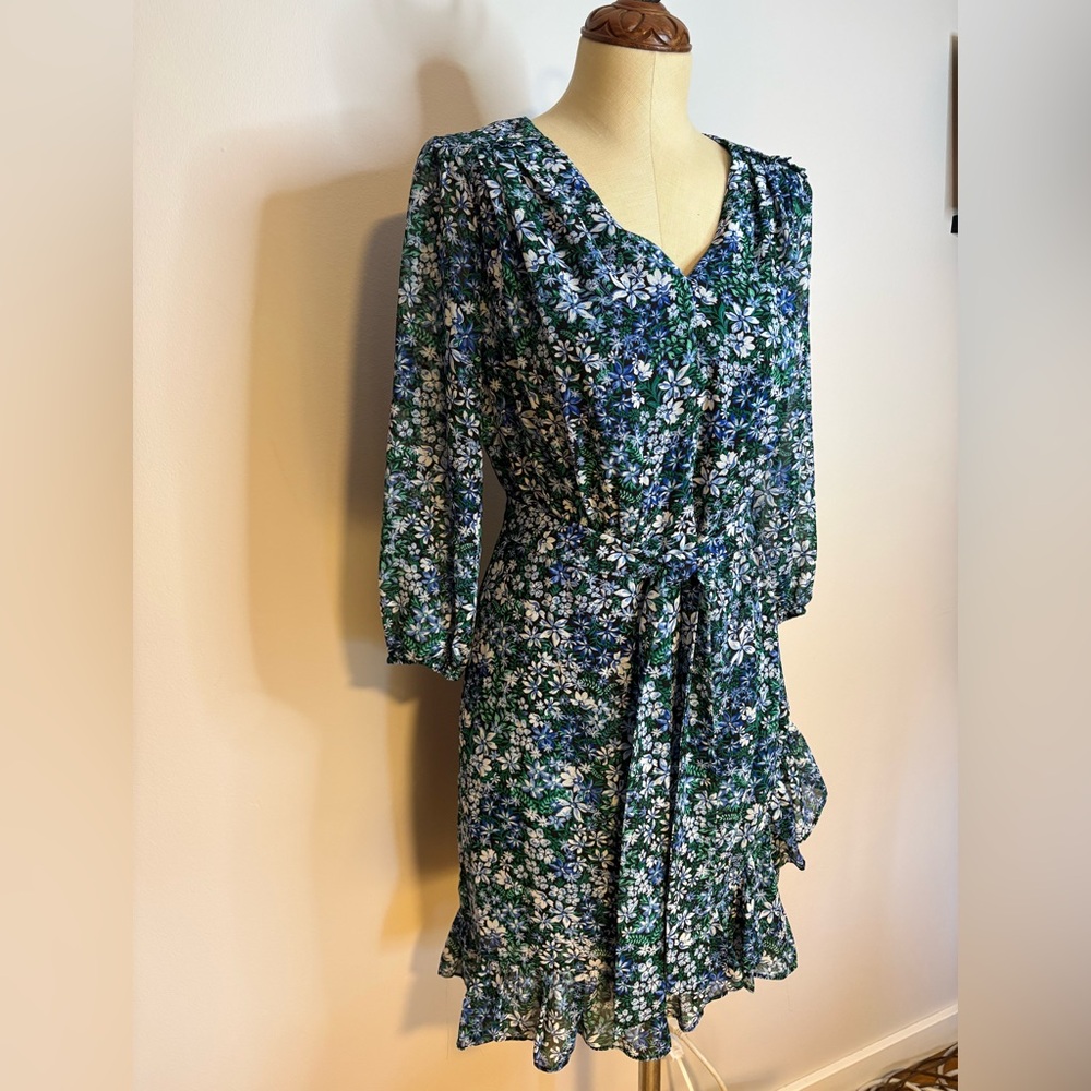 Karl Lagerfeld Paris Floral Print Knee Length Ruffled Tie Waist Size 4 excellent - Picture 4 of 11